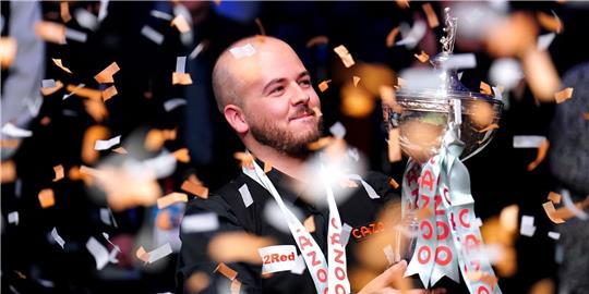 Luca Brecel ist der neue Snooker-Weltmeister.