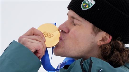 Lucas Pinheiro Braathen schreibt beim Riesenslalom Olympia-Geschichte.