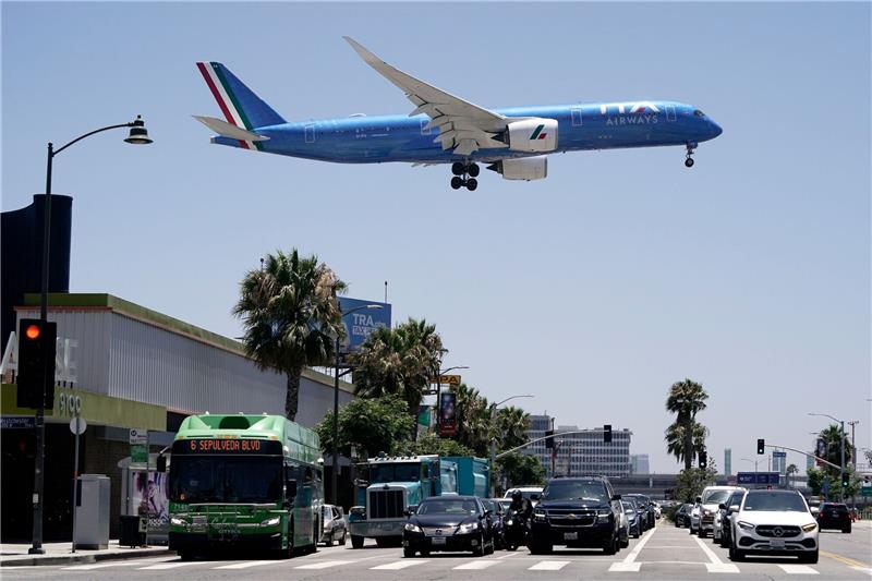 Verkauf von Ita Airways: Lufthansa wieder im Rennen Lufthansa ist weiter an der italienischen Airline Ita Airways interessiert.