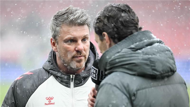 Lukas Kwasniok reiste mit den Kölnern direkt aus dem Trainingslager in Spanien auf die Ostalb.