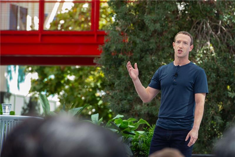 Zuckerberg löst mit Rinderzucht auf Hawaii Empörung aus Macadamianüsse, selbst gebrautes Bier und Rinder: Mark Zuckerberg hat ein neues Projekt.