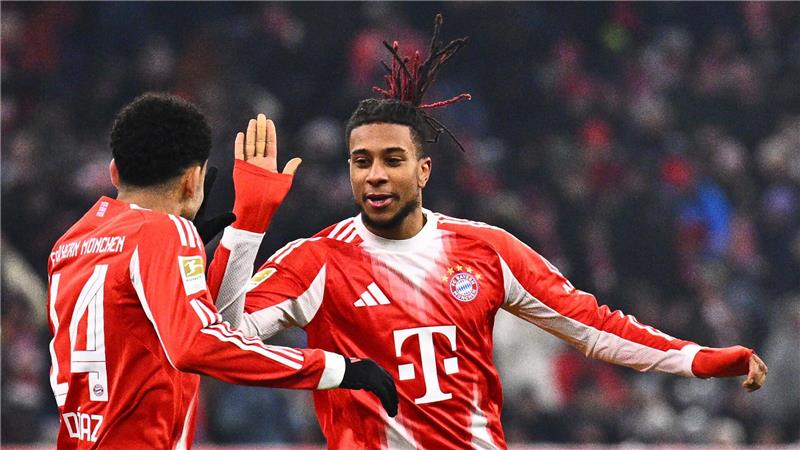 Machen dem FC Bayern viel Freude: Luis Díaz (l) und Michael Olise.