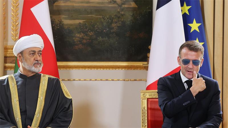 Paris und London wollen Straße von Hormus mit Oman absichern Macron sieht nach einem Gespräch mit dem Sultan von Oman eine positive Entwicklung bei der Frage einer sicheren Schifffahrt durch die Straße von Hormus (Archivbild).