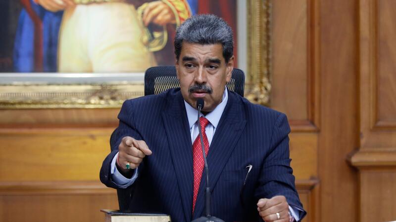 USA sehen Sieg von Venezuelas Opposition - Maduro verärgert Maduro wirft der Opposition und den USA vor, einen Umsturz zu planen.