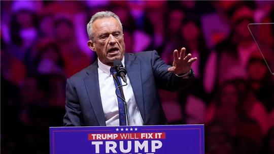 „Make America healthy again“: Der Verschwörungstheoretiker, Impfgegner und ehemals heroinsüchtige Robert F. Kennedy Jr. soll US-Gesundheitsminister unter Donald Trump werden.