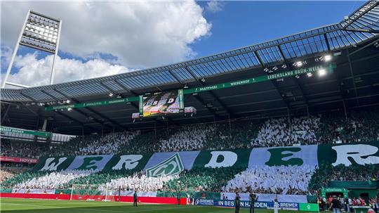 Mal was anderes als Fußball: Die zentralen Feierlichkeiten zum Tag der Deutschen Einheit sollen im Oktober auch im Weserstadion über die Bühne gehen. (Archiv)