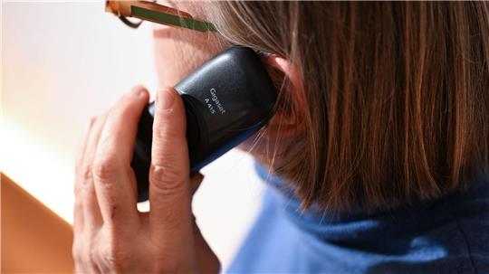 Manchmal klingelt das Telefon und jemand von einer Werbehotline ist dran - das geht vielen Bundesbürgern auf die Nerven. (Symbolbild)