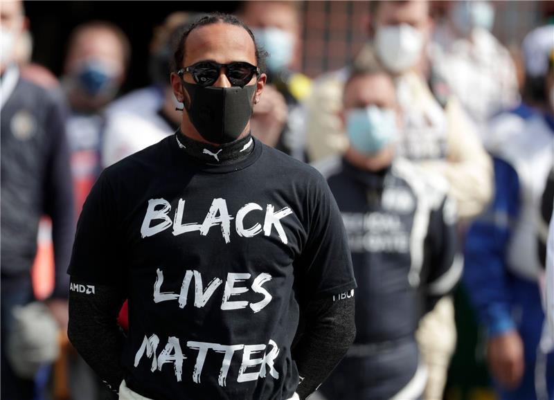 „Nicht in der Schule”: Hamilton & Co gegen Schweigekurs Mann klarer Worte: Lewis Hamilton.