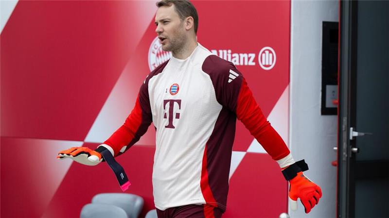 „Bild“: Torwart Neuer bricht Bayern-Training ab Manuel Neuer musste angeblich das Training abbrechen.