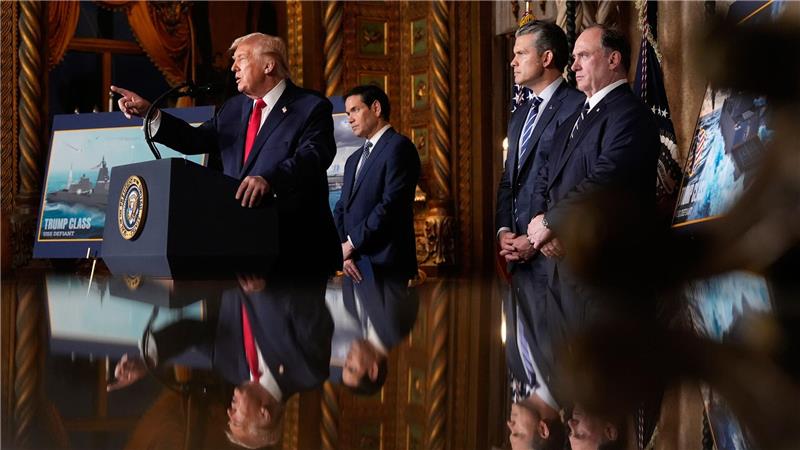 Mar-a-Lago: Trump, Rubio & Co. präsentieren Pläne für den Bau von neuen Kampfschiffen.