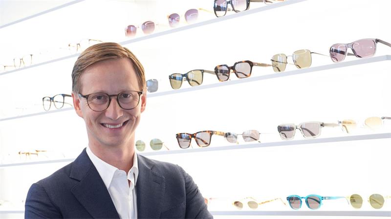 Marc Fielmann leitet seit November 2019 allein die Augenoptiker-Kette Fielmann. (Produktion)