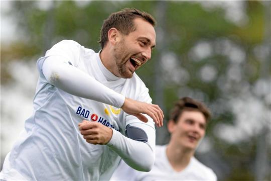 Marcel Schaare erzielt den einzigen Treffer für die TSG Bad Harzburg, der bei Germania Lamme jedoch nicht zum Sieg reicht. Foto: Drechlser