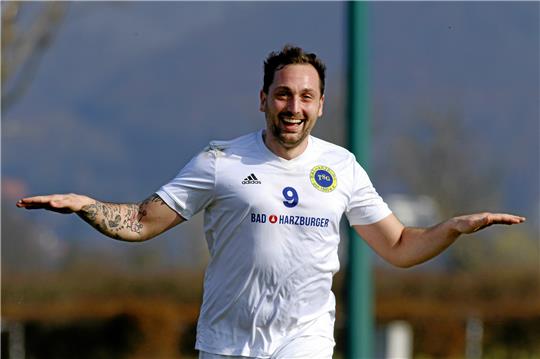 Marcel Schaare erzielte nicht nur das erste Saisontor für die TSG Bad Harzburg, sonder kassierte am Sonntag auch die erste Gelbe Karte. Foto: Epping