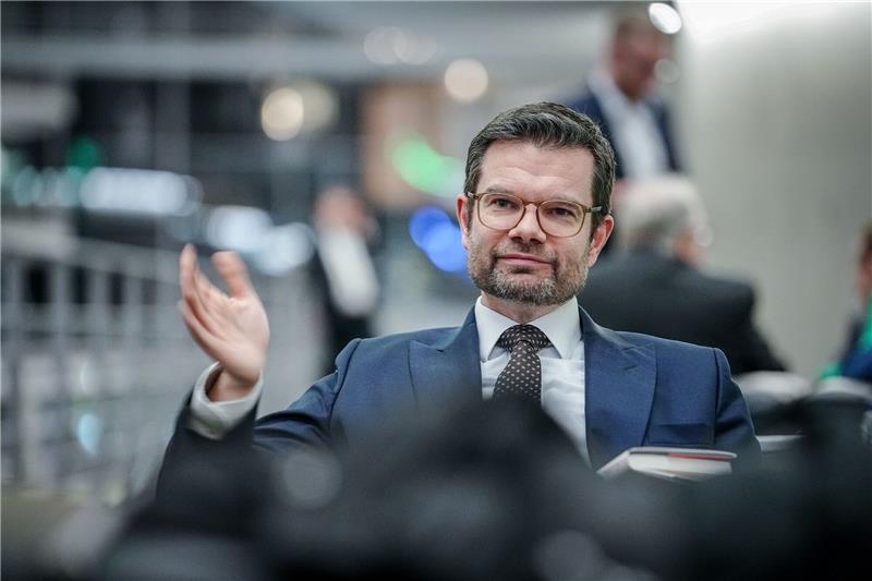 Reformvorschlag für Gesetz gegen Kinderpornografie Marco Buschmann ist Bundesminister der Justiz.