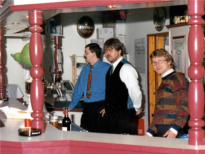 Marcos, Pedda und der Kölsche Jeck warten Silvester auf den Ansturm der Gäste.