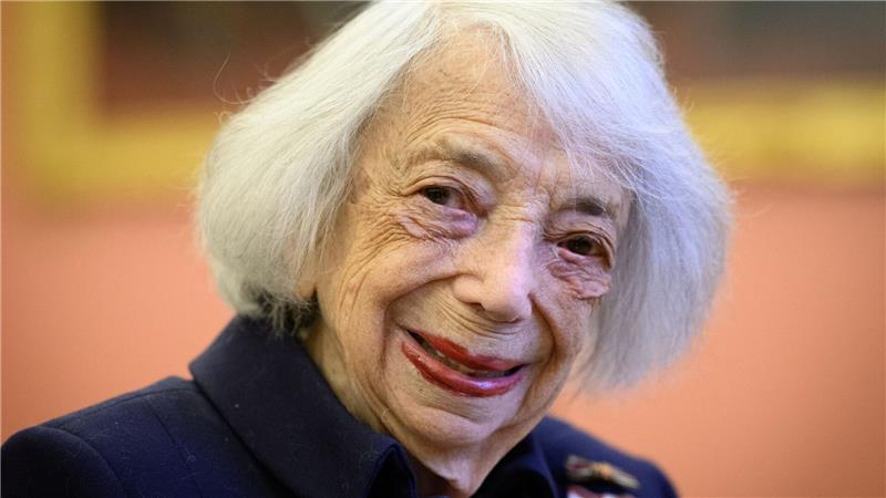„Seid Menschen“ - Holocaust-Überlebende Friedländer ist tot Margot Friedländer überlebte das Konzentrationslager Theresienstadt, ging in die USA - und kam mit Ende 80 zurück in ihre alte Heimat. (Archivbild)