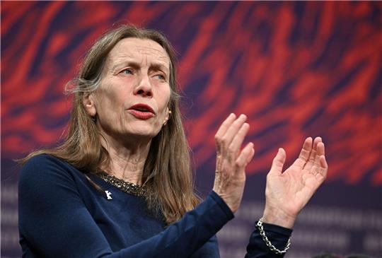Mariette Rissenbeek wird der Berlinale in beratender Funktion weitere sechs Monate zur Verfügung stehen.