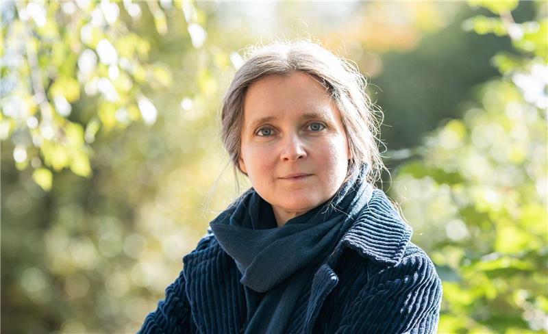 Marion Poschmanns vielstimmiger „Chor der Erinnyen” Marion Poschmanns neuer Roman «Chor der Erinnyen» changiert zwischen Mythos und Alltag.