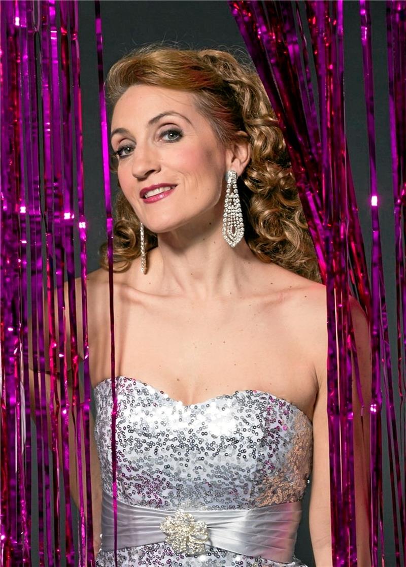 Marion Wilmer war die „Christine“ im Phantom – jetzt lädt sie zum Singen ein.  Foto: Privat