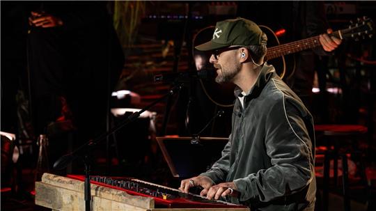 Mark Forster kommt bei „Sing meinen Song“ emotional an seine Grenzen.