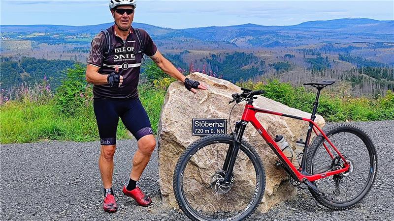 Markus Lauenstein auf dem Stöberhai: Um auf den 720 Meter hohen Berg zwischen Braunlage und Wieda zu kommen, beachtet auch er die Tipps, die er gibt.