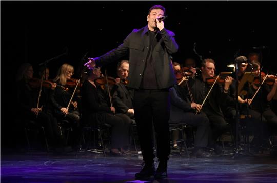 Marteria tritt mit der Norddeutschen Philharmonie auf.