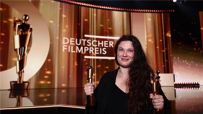 Mascha Schilinskis „In die Sonne schauen“ gewann zehn Auszeichnungen.