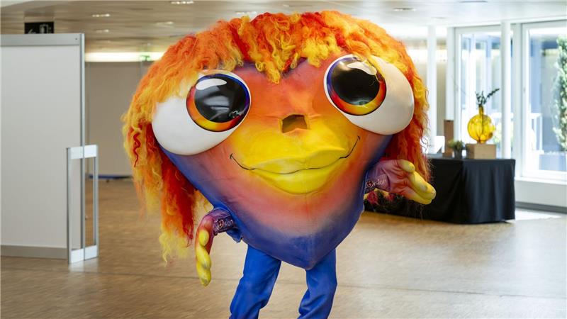 Maskottchen Lumo soll „die unaufhaltsame Kraft der Musik verkörpern“. (Archivbild)