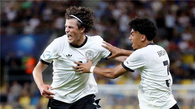 U21-Titeltraum lebt - Nach „Mörderleistung“ folgt Frankreich Matchwinner Merlin Röhl.