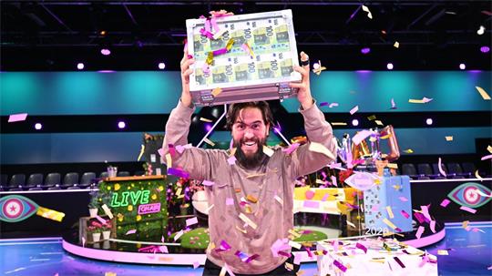 Maurice Dziwak wurde diesmal zum Sieger bei „Promi Big Brother“ gekürt.