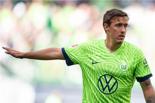 Max Kruse gestikuliert.