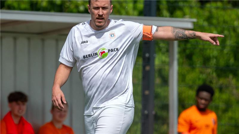 Max Kruse muss noch ein bisschen trainieren für sein Debüt bei der TuS Dassendorf. (Archivbild)