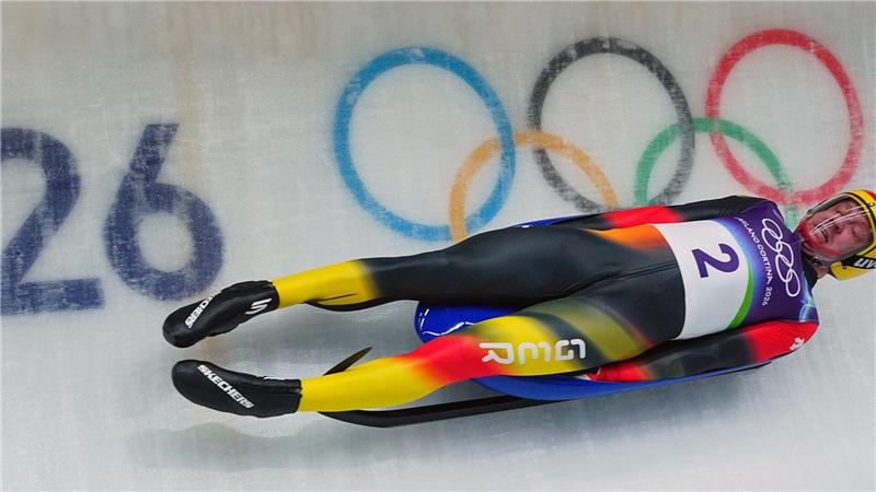 Max Langenhan fährt in den ersten drei Läufen dreimal Bahnrekord. 