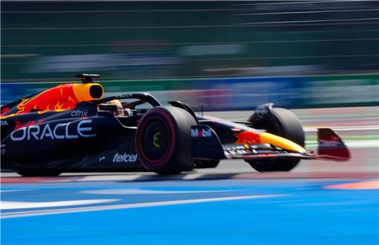 Max Verstappen sicherte sich im Red Bull die Mexiko-Pole.