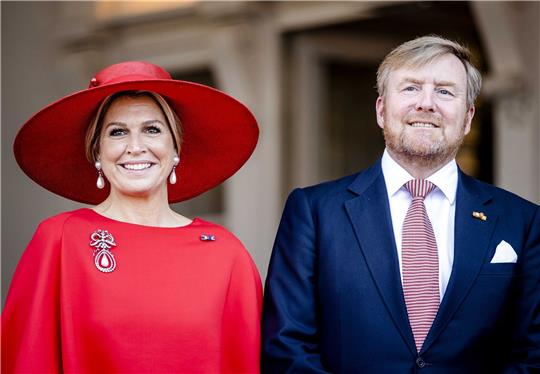 Maxima und Willem-Alexander, Königin und König der Niederlande, haben sich in der Corona-Krise falsch verhalten - sehr zum Ärger der Bevölkerung.