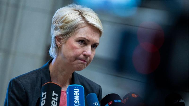 Zigaretten und Alkohol teurer? Länder melden Widerstand an Mecklenburg-Vorpommerns Ministerpräsidentin Manuela Schwesig appelliert an Kanzler Friedrich Merz.