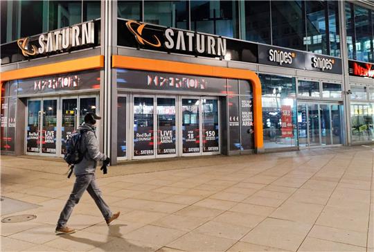 MediaMarktSaturn hat in Deutschland gut 400 Märkte mit knapp 20.300 Beschäftigten.