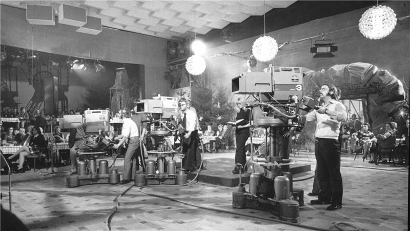 Mehfach kommt das Fernsehen nach Bad Harzburg, dreht dort damals noch ganze Shows. 1973 etwa das ZDF, mit der Sendung „Die Musik kommt“ mit Maria Hellwig.
