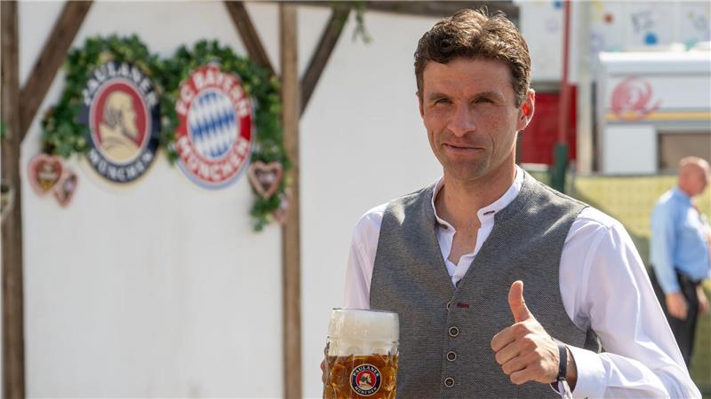 Kanada-Abenteuer: Bayern-Ikone Müller künftig in Vancouver Mehr Bayern geht praktisch nicht: Thomas Müller.