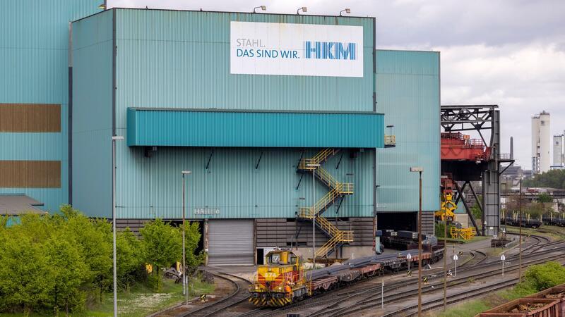 Ifo: In Industrie und Handel droht Stellenabbau Mehr Industrieunternehmen planen Stellenabbau