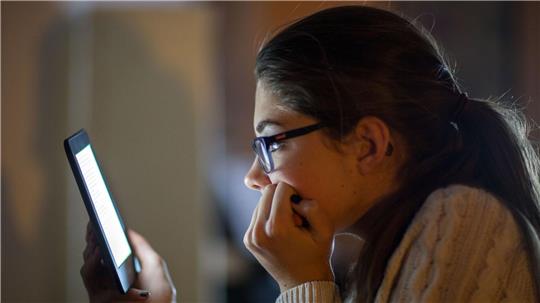 Mehr Menschen in Deutschland lesen E-Books. (Symbolbild)