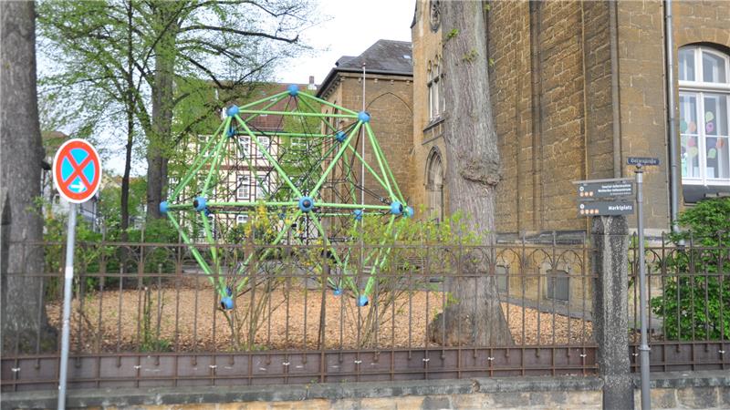 Kita Hahndorf und die Goetheschule: Das Neueste zu zwei Aufregern Mehr Platz für die Goetheschule: Ein Anbau soll auf dem Parkplatz Bolzenstraße errichtet werden.