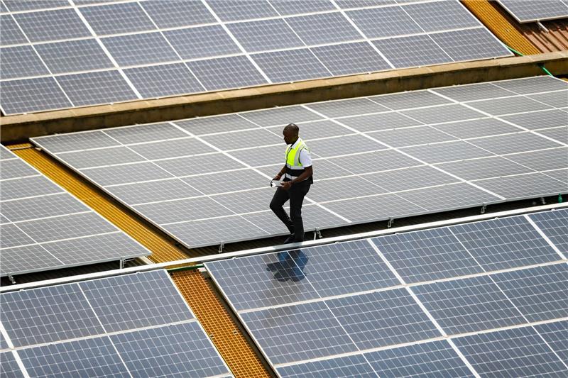 IEA: Deutliche Veränderungen im Energiesektor bis 2030 Mehr Strom aus Photovoltaik: Die Erneuerbaren Energien werden den Energiemarkt in den kommenden Jahren verändern.