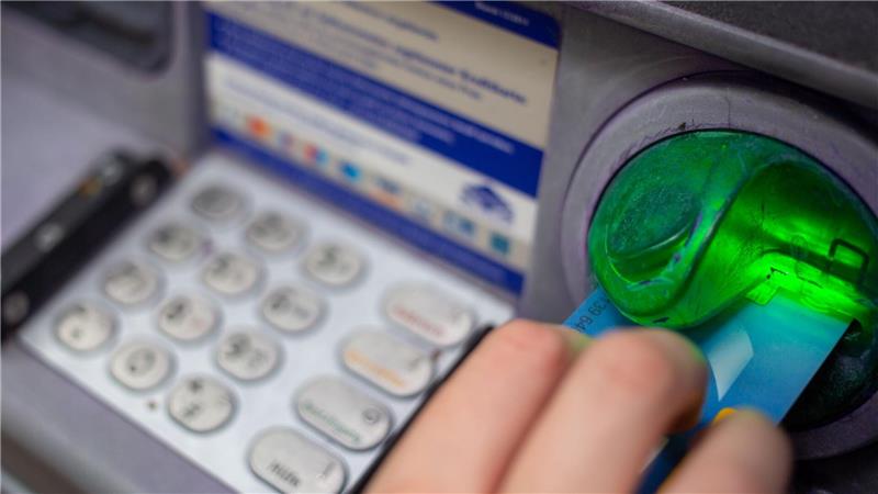 Mehr Transparenz bei Gebühren und mehr Schutz vor Betrug: EU-Staaten treiben neue Regeln voran (Symbolbild)