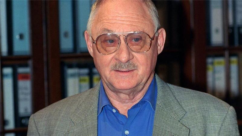 „Der Alte“ wird 100 - TV-Star Rolf Schimpf hat Geburtstag Mehr als 20 Jahre blieb er als TV-Polizist im Dienst.