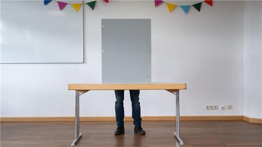 Mehr als 59 Millionen Bürgerinnen und Bürger sind wahlberechtigt.