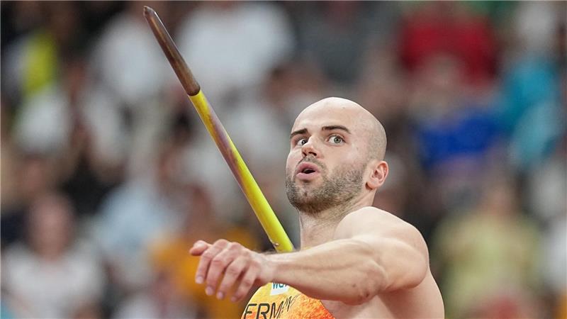 Mehr als fünf Meter hinter der Jahresbestweite: Julian Weber.