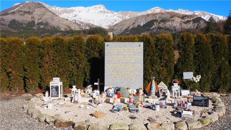 Spektakuläre Prozesse - Welche Entscheidungen fallen 2026? Mehr als zehn Jahre nach dem Germanwings-Absturz steht ein Zivilprozess um Schmerzensgeldforderungen aus. (Archvbild)