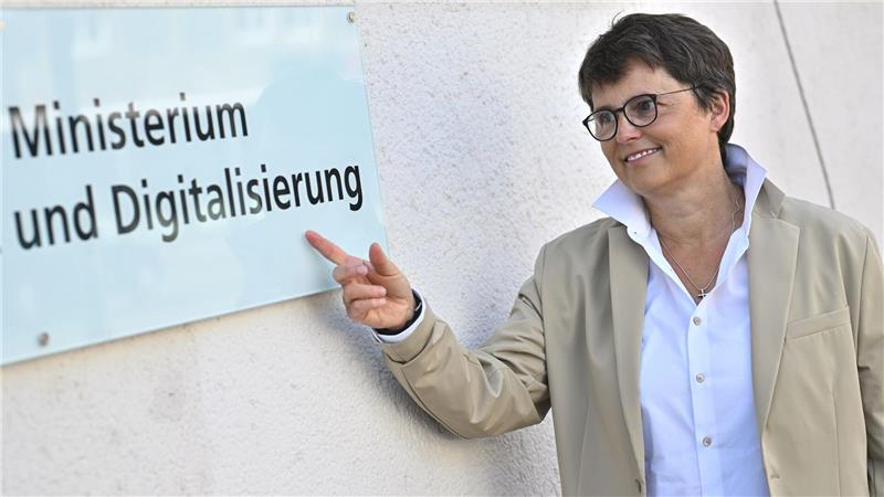 Ministerin drängt Kommunen zu mehr Digitalisierung Mehr als zwölf Jahre lang war Anke Pörksen Sprecherin der niedersächsischen Landesregierung. Nun treibt sie als Staatssekretärin die Digitalisierung voran.