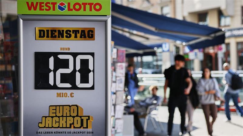 Er wollte erst gar nicht spielen: Mann gewinnt 120 Millionen Mehr geht nicht beim Eurojackpot: Der 120-Millionen-Topf wurde geknackt. (Archivbild)